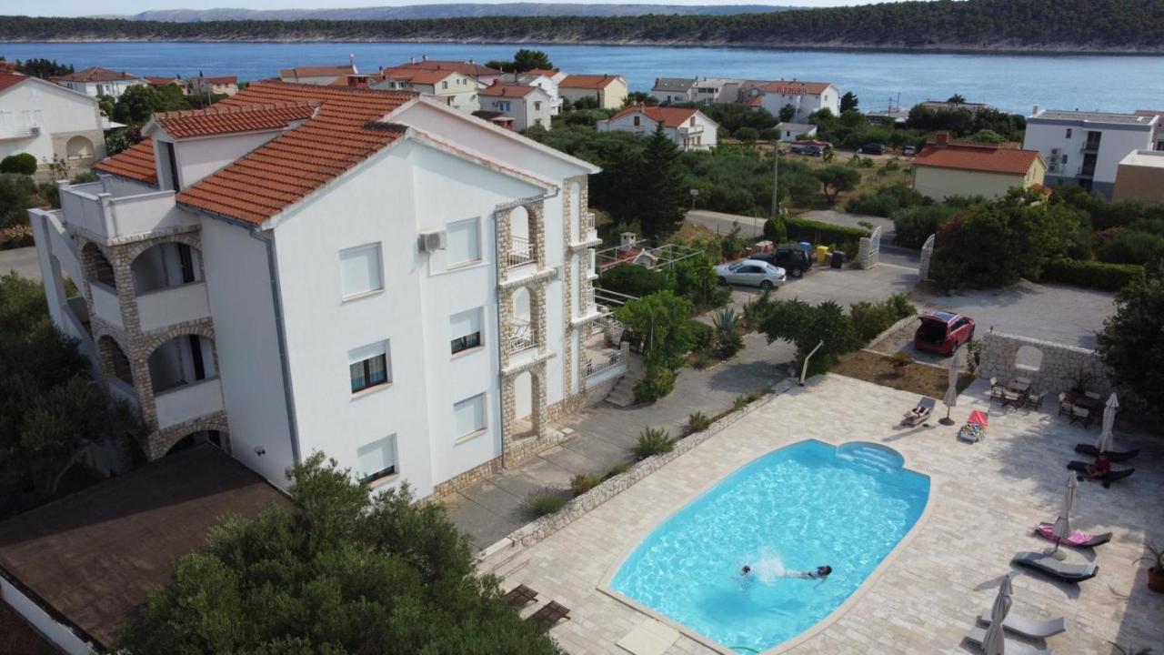 Apartments Villa Olga Rab Town Kültér fotó