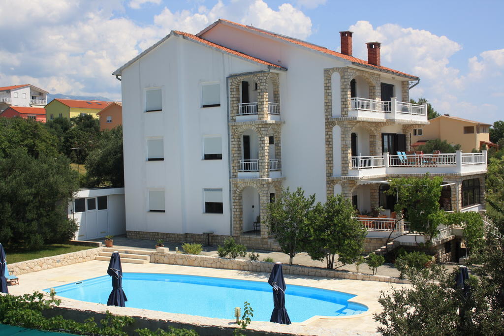 Apartments Villa Olga Rab Town Kültér fotó