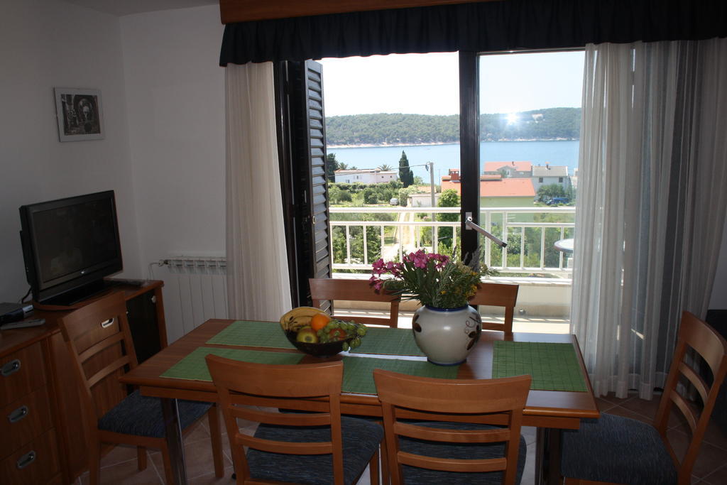 Apartments Villa Olga Rab Town Szoba fotó