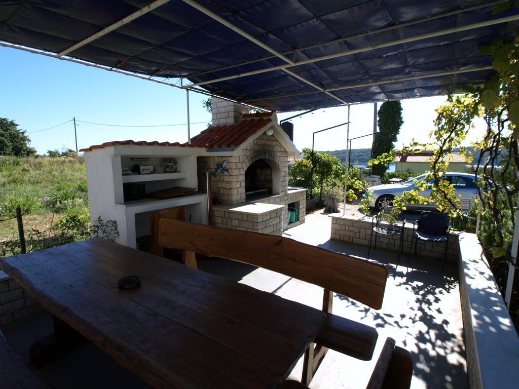 Apartments Villa Olga Rab Town Kültér fotó