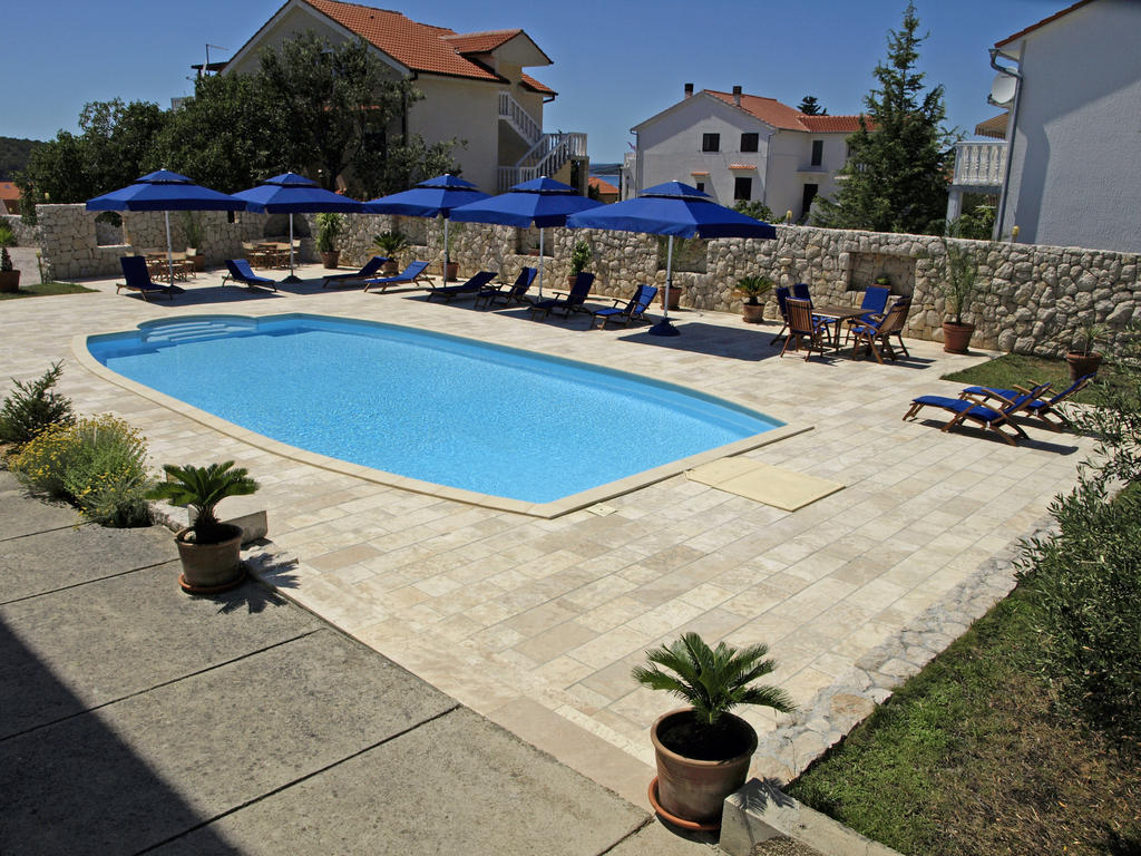 Apartments Villa Olga Rab Town Kültér fotó